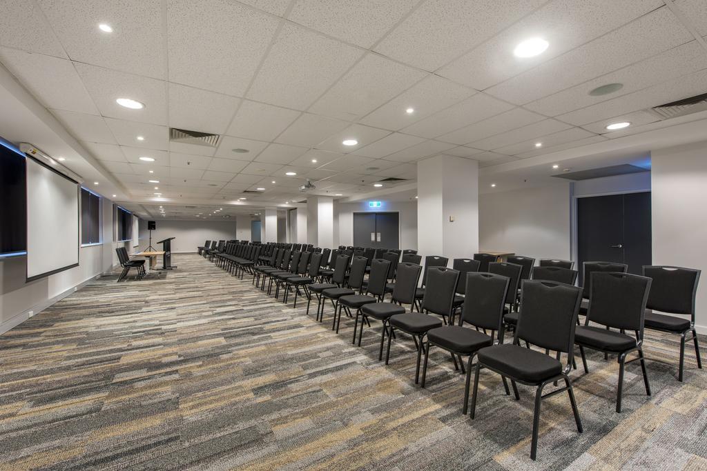 Oaks Perth Hotel Экстерьер фото