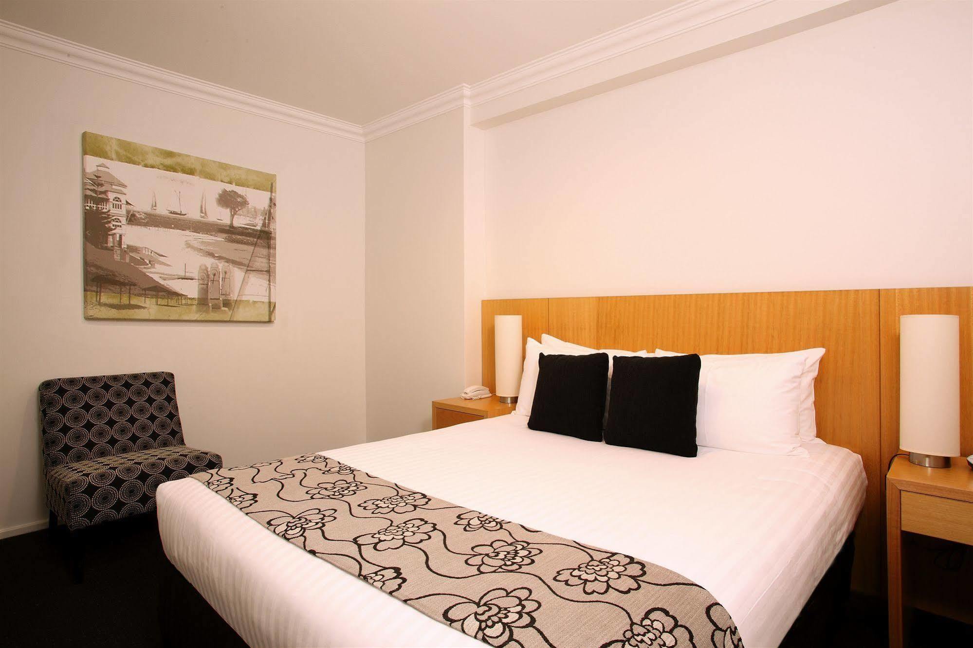 Oaks Perth Hotel Экстерьер фото